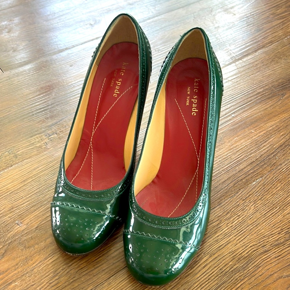COPY - Kate Spade New York dark green patent leather heels. Size 8.